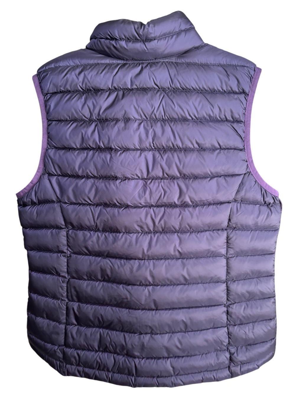 Ariat | Purple Down Puffer Vest | Lightweight Packable | Zip Front | Women’s M - Picture 7 of 7
